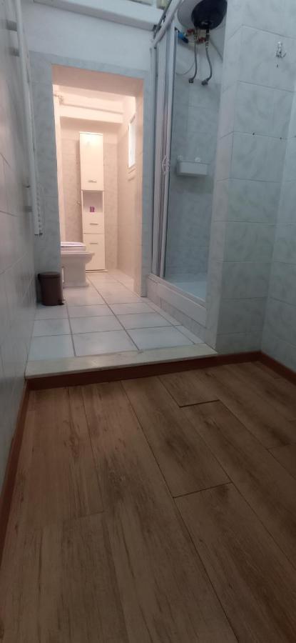 קליארי Onlyrooms III - Piazza Jenne מראה חיצוני תמונה